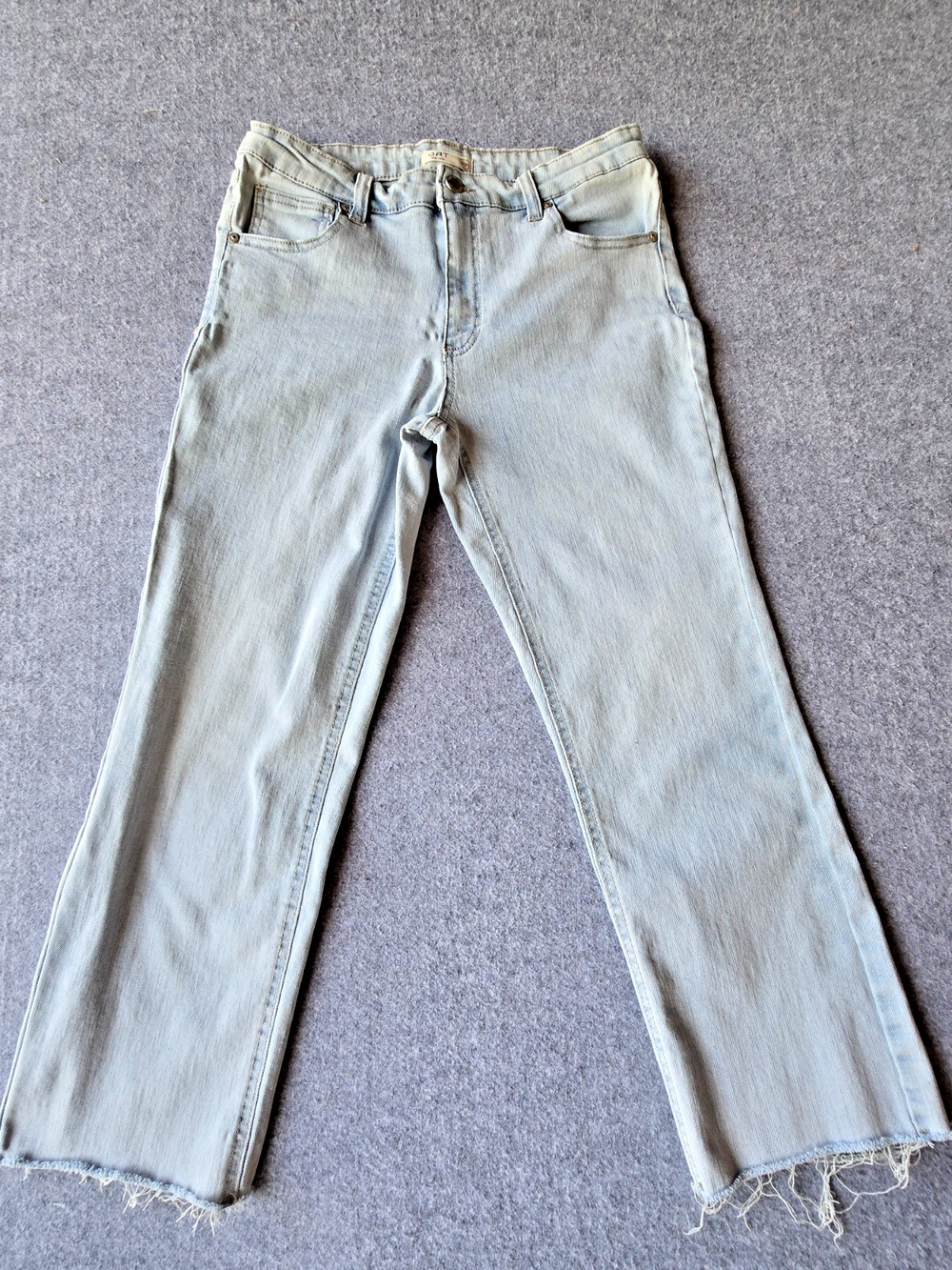 OAT New York Light Blue Straight Jeans Ankle Length Raw Hem Size 8 (29.5"x25")